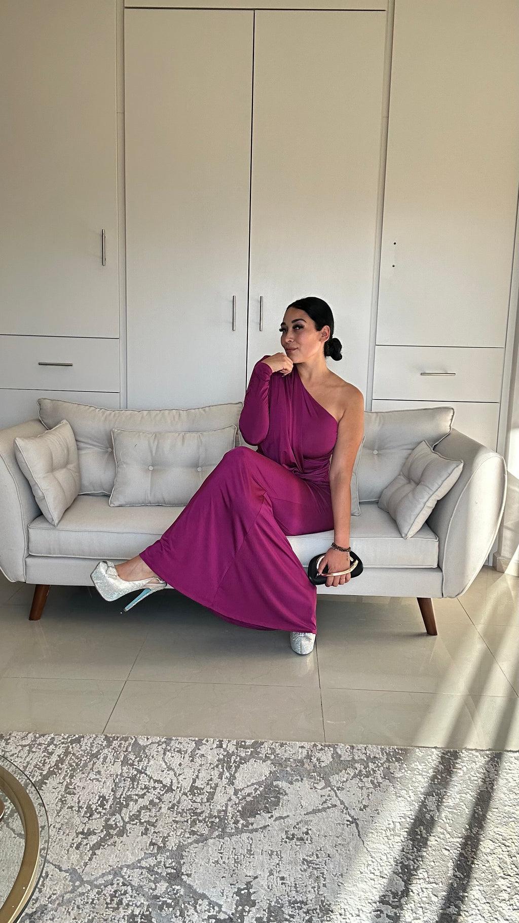 ✨ Vestido Gala Asimétrico Uva