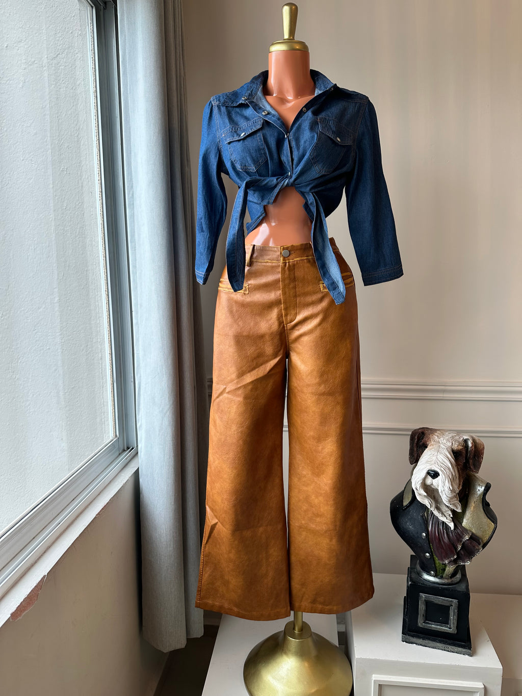 Pantalón Wide Leg Efecto Piel Color Camel