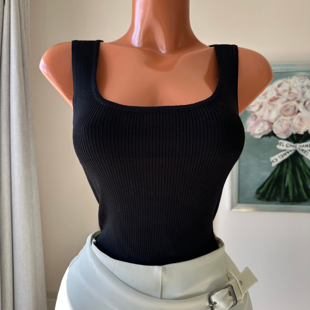 🖤 Panty Negra de Punto Básica Elegante