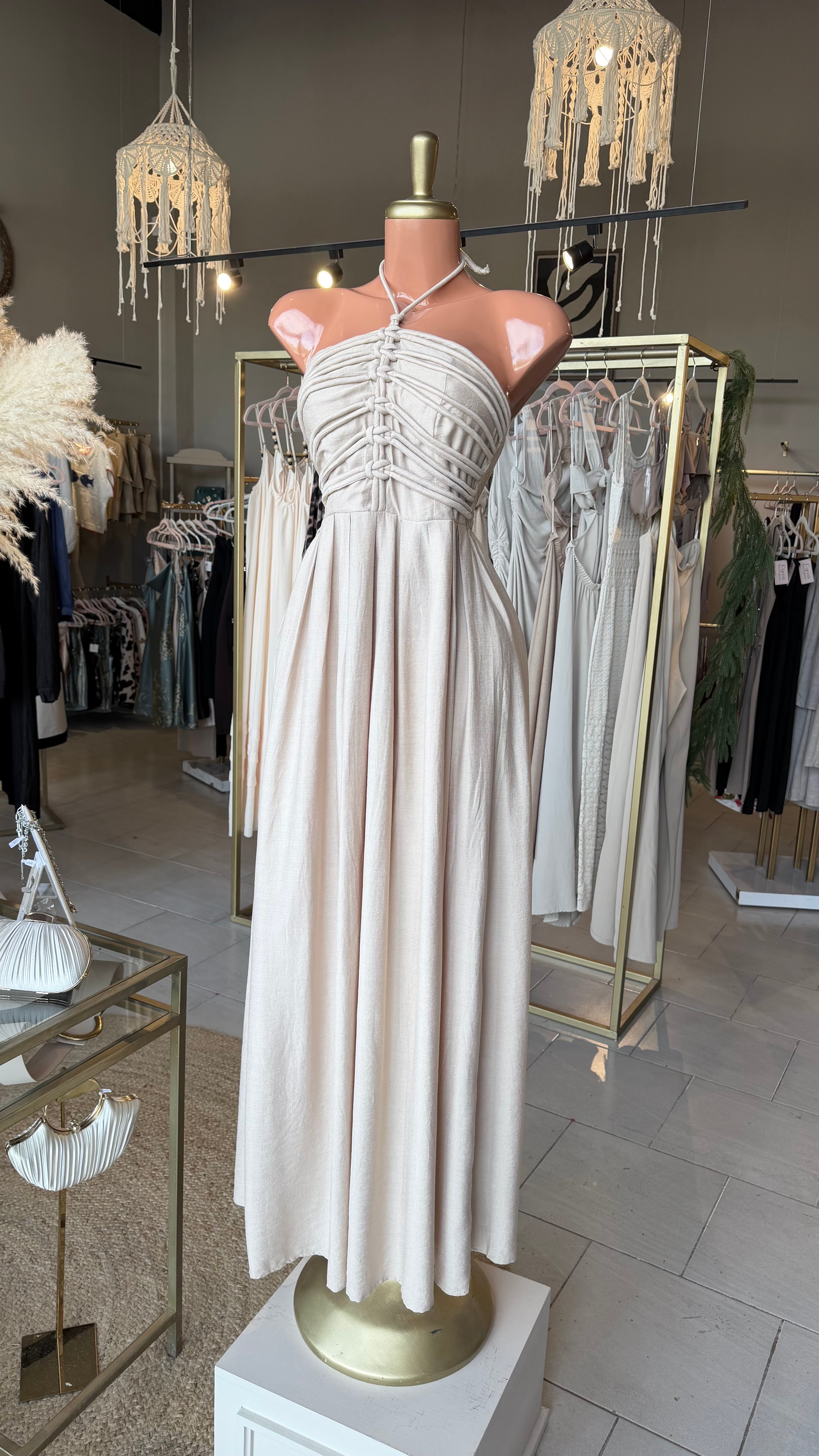 VESTIDO BEIGE LAZOS